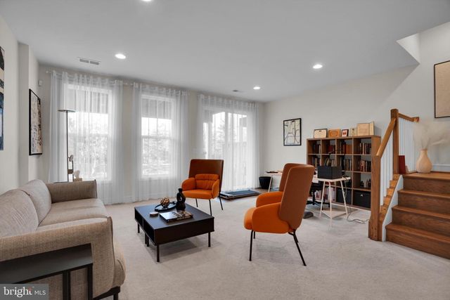 14470 NEBBIOLO DR, Gainesville, VA 20155