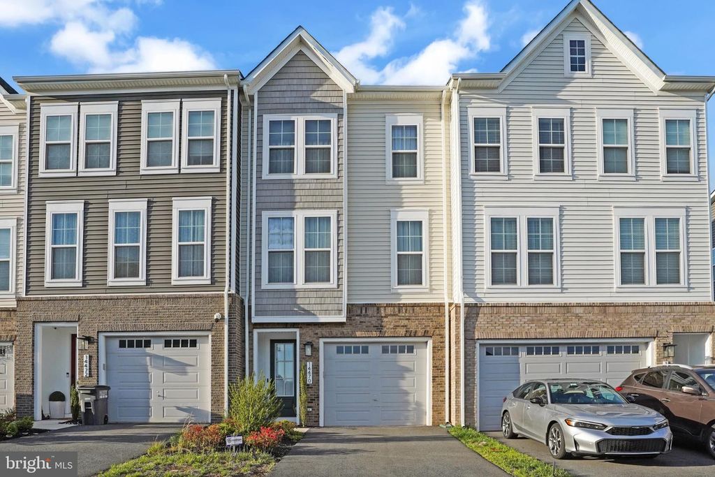 14470 NEBBIOLO DR, Gainesville, VA 20155