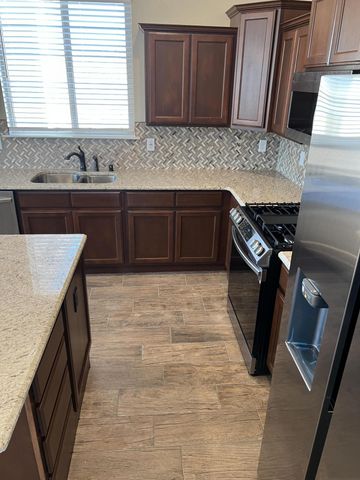 12701 Iron Falls Drive, Horizon City, TX 79928