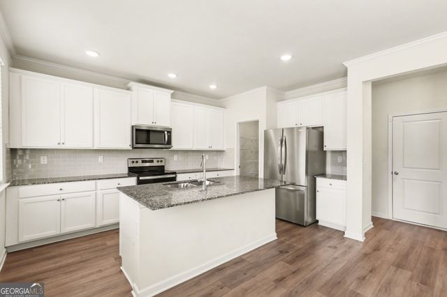 4038 Riverchess Drive SW, Atlanta, GA 30331