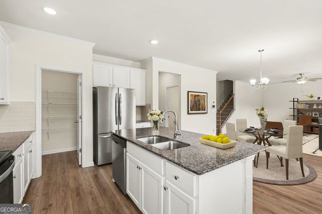 4038 Riverchess Drive SW, Atlanta, GA 30331