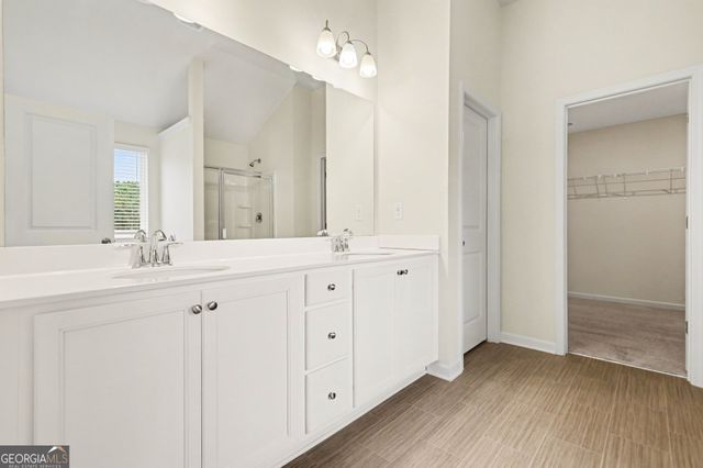 4038 Riverchess Drive SW, Atlanta, GA 30331