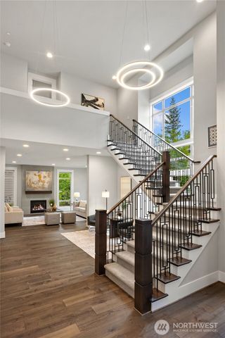 22277 NE 3rd Court, Sammamish, WA 98074