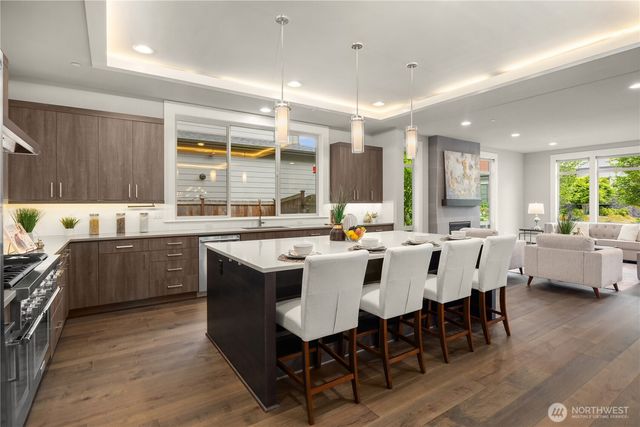 22277 NE 3rd Court, Sammamish, WA 98074
