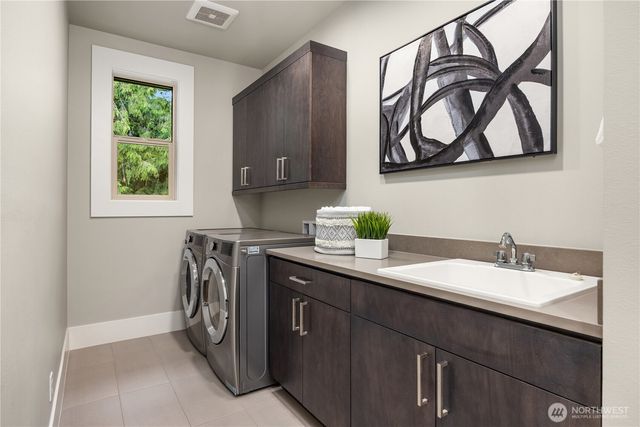 22277 NE 3rd Court, Sammamish, WA 98074