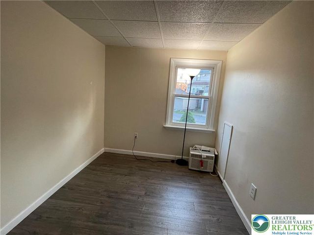 1177 Arcadia Street, Bethlehem City, PA 18018