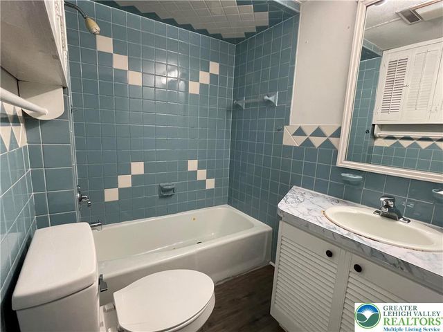 1177 Arcadia Street, Bethlehem City, PA 18018