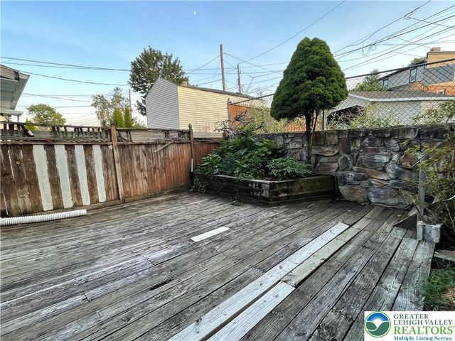 1177 Arcadia Street, Bethlehem City, PA 18018