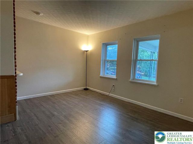 1177 Arcadia Street, Bethlehem City, PA 18018