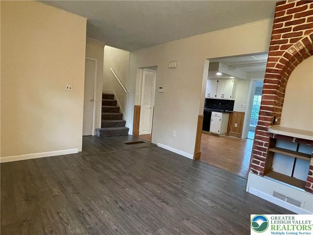 1177 Arcadia Street, Bethlehem City, PA 18018