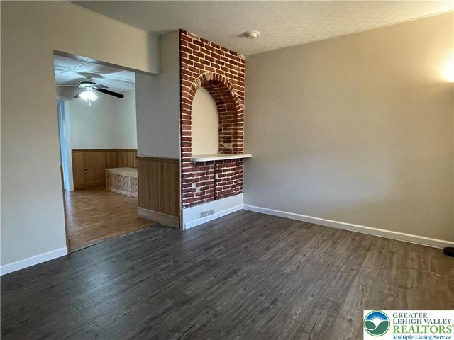 1177 Arcadia Street, Bethlehem City, PA 18018