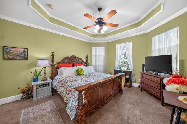 511 Southcreek, Chandler, TX 75758