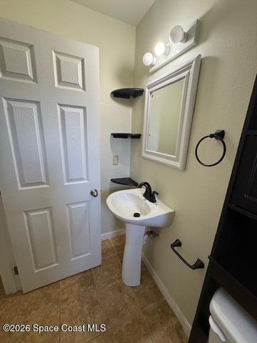 1630 Agnes Avenue SE, Palm Bay, FL 32909
