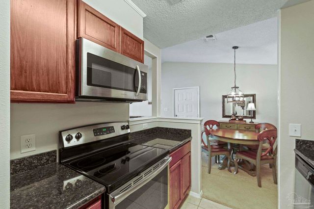 2201 Scenic Hwy N6, Pensacola, FL 32503