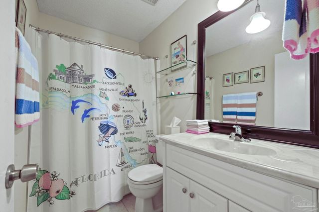 2201 Scenic Hwy N6, Pensacola, FL 32503