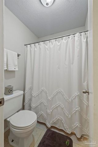 2201 Scenic Hwy N6, Pensacola, FL 32503