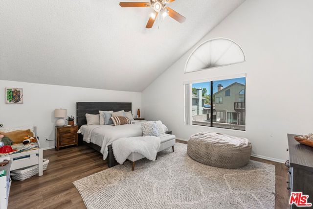 43258 33rd Street, Lancaster, CA 93536