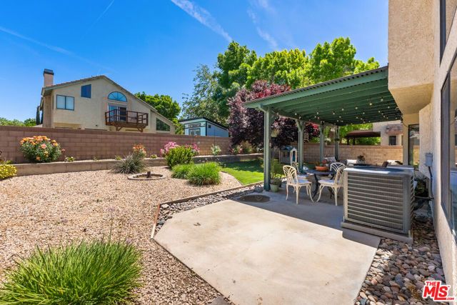 43258 33rd Street, Lancaster, CA 93536