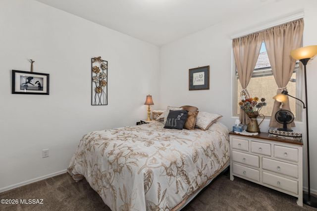 5638 S Montana Peak Way, Tucson, AZ 85757