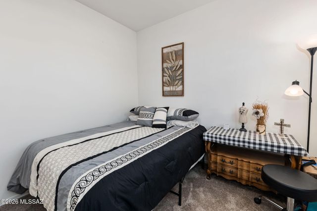 5638 S Montana Peak Way, Tucson, AZ 85757