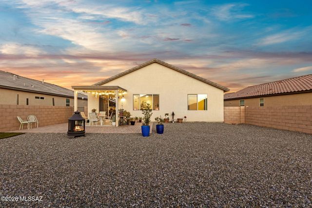 5638 S Montana Peak Way, Tucson, AZ 85757