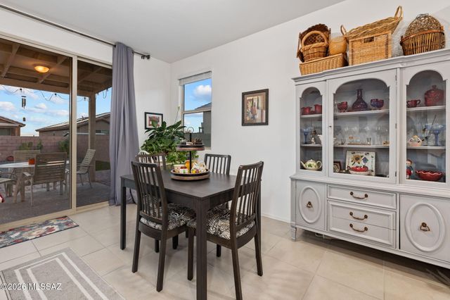 5638 S Montana Peak Way, Tucson, AZ 85757