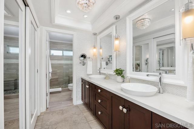 960 Intrepid Ct, Del Mar, CA 92014