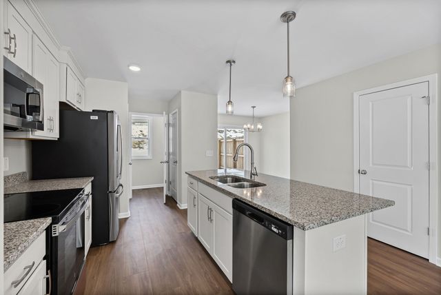 839 Cumberland Drive, Clarksville, TN 37040