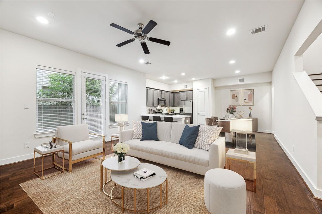 8812 Hollister Pine Court, Houston, TX 77080