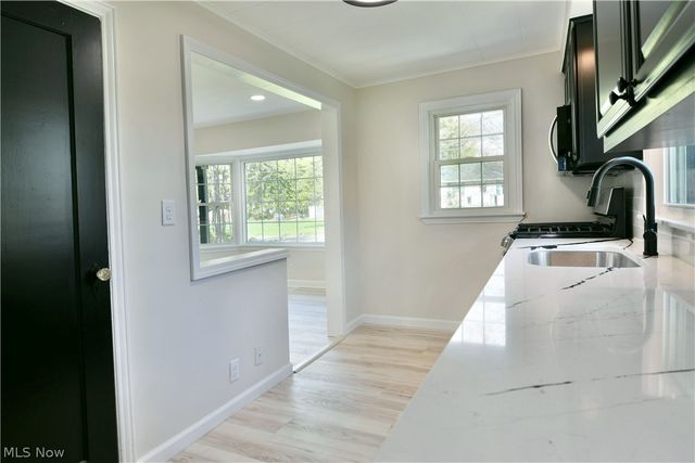 3384 Lakeside Drive, Mineral Ridge, OH 44440