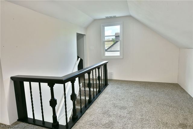 3384 Lakeside Drive, Mineral Ridge, OH 44440