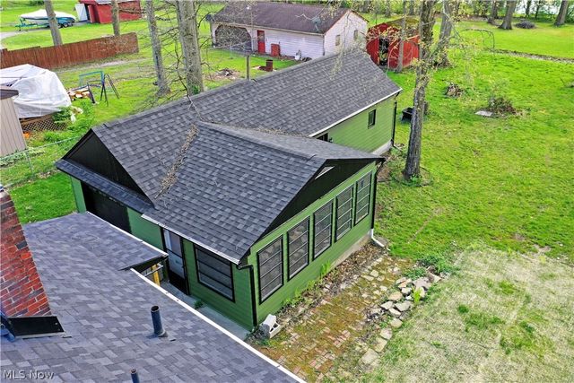 3384 Lakeside Drive, Mineral Ridge, OH 44440