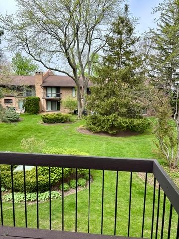 1720 Wildberry Drive B, Glenview, IL 60025