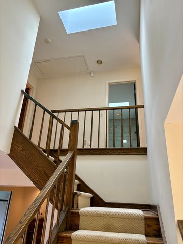 1720 Wildberry Drive B, Glenview, IL 60025