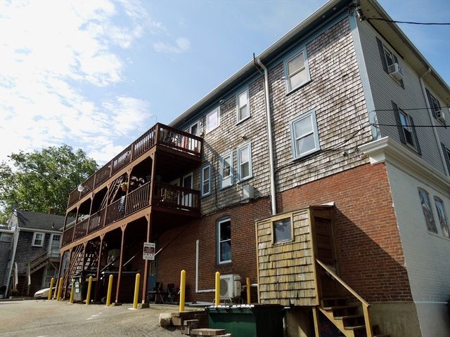 50 Sandwich Street 4, Plymouth, MA 02360