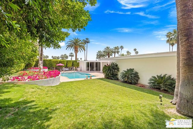 466 Camino Sur, Palm Springs, CA 92262