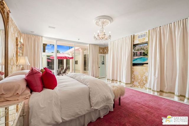 466 Camino Sur, Palm Springs, CA 92262