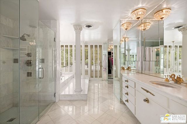 466 Camino Sur, Palm Springs, CA 92262