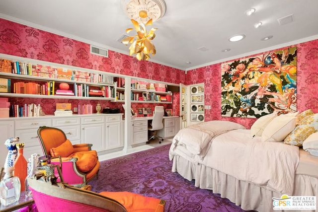 466 Camino Sur, Palm Springs, CA 92262