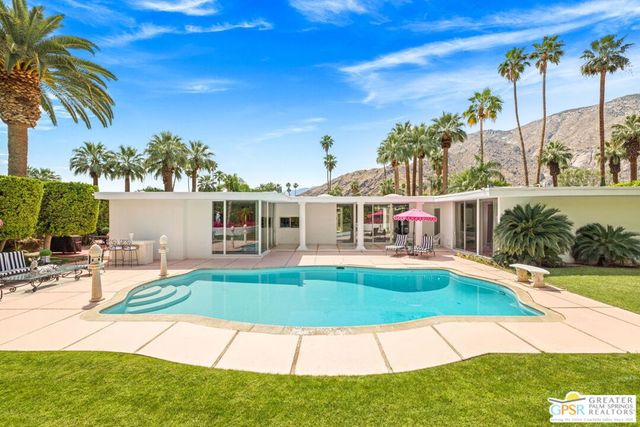 466 Camino Sur, Palm Springs, CA 92262