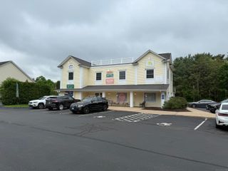 412 West Avon Road, Avon, CT 06001