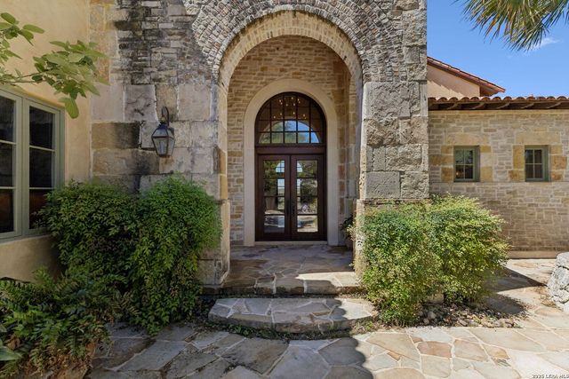 3011 Rustlers Trail, San Antonio, TX 78245