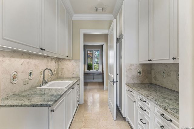 3011 Rustlers Trail, San Antonio, TX 78245