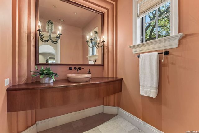 3011 Rustlers Trail, San Antonio, TX 78245