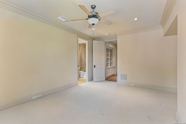 3011 Rustlers Trail, San Antonio, TX 78245