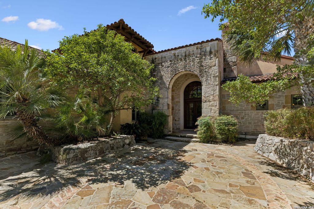 3011 Rustlers Trail, San Antonio, TX 78245