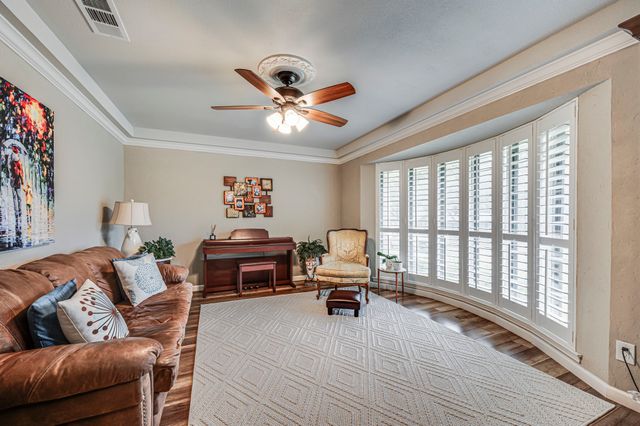947 Rock Canyon Drive, Duncanville, TX 75137