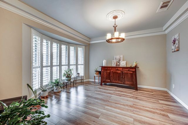 947 Rock Canyon Drive, Duncanville, TX 75137