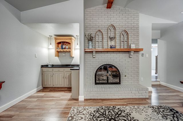947 Rock Canyon Drive, Duncanville, TX 75137