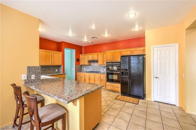 2033 Summer Spruce Place 101, Las Vegas, NV 89134